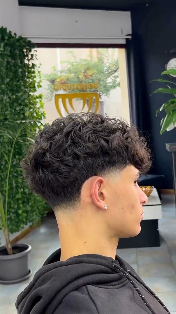 men curly hairstyles natural curly hair male