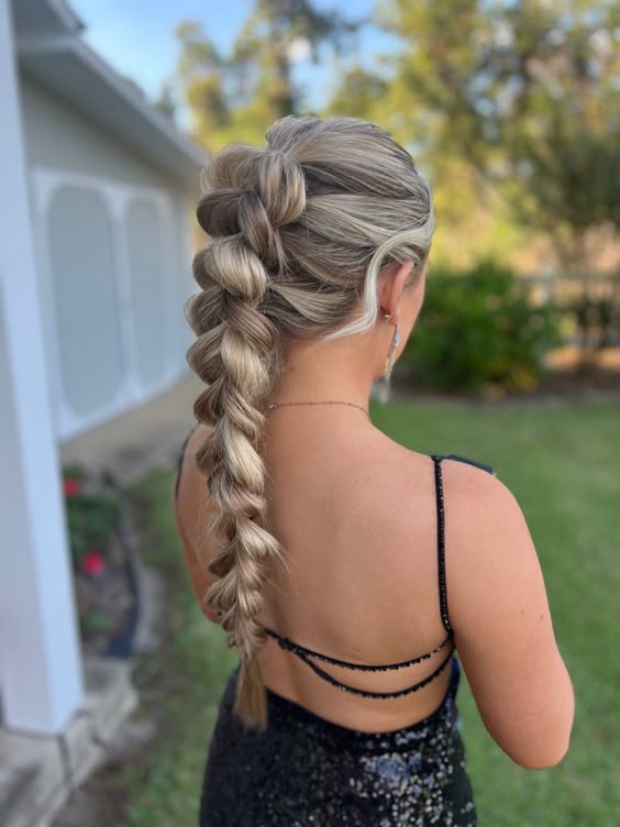  pretty braided hair 