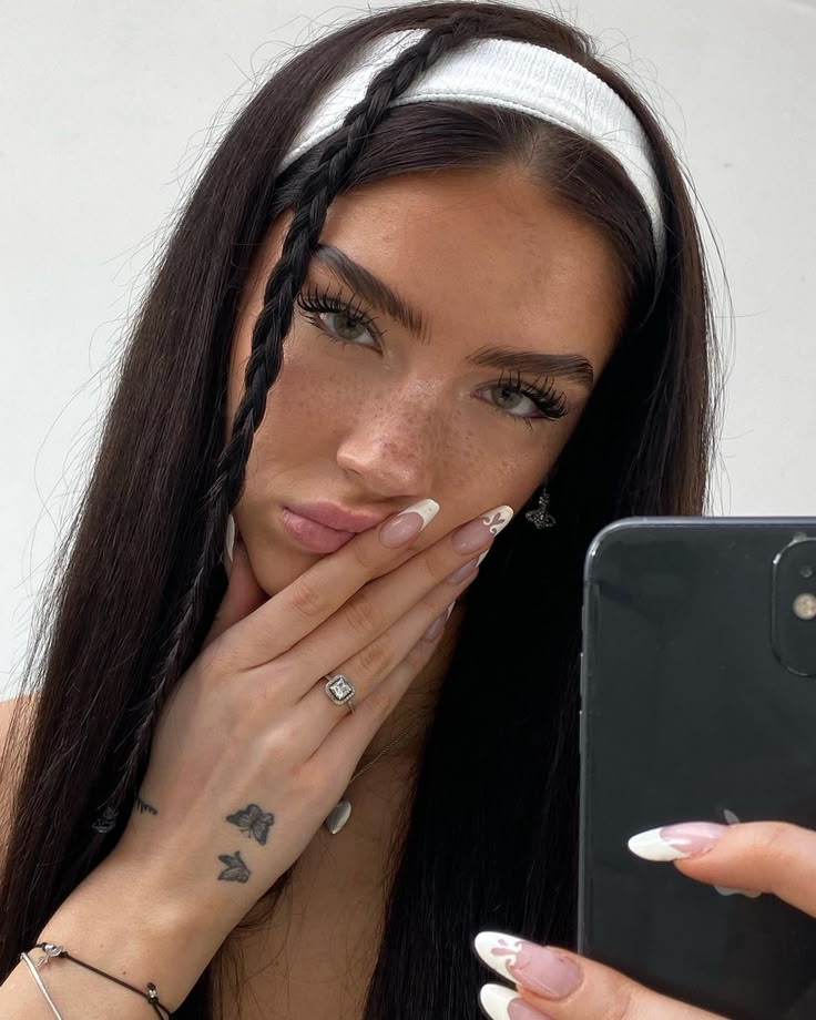 headband hairstyles white headband with dark brown hair