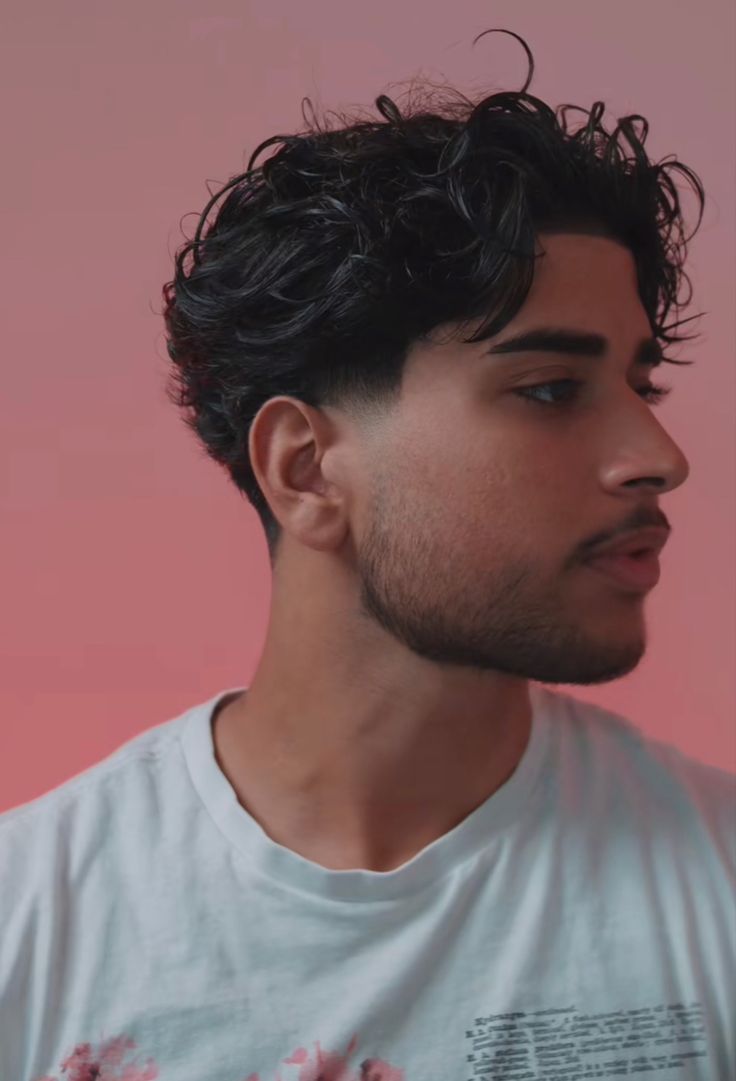 short flow haircut men black curly hair men