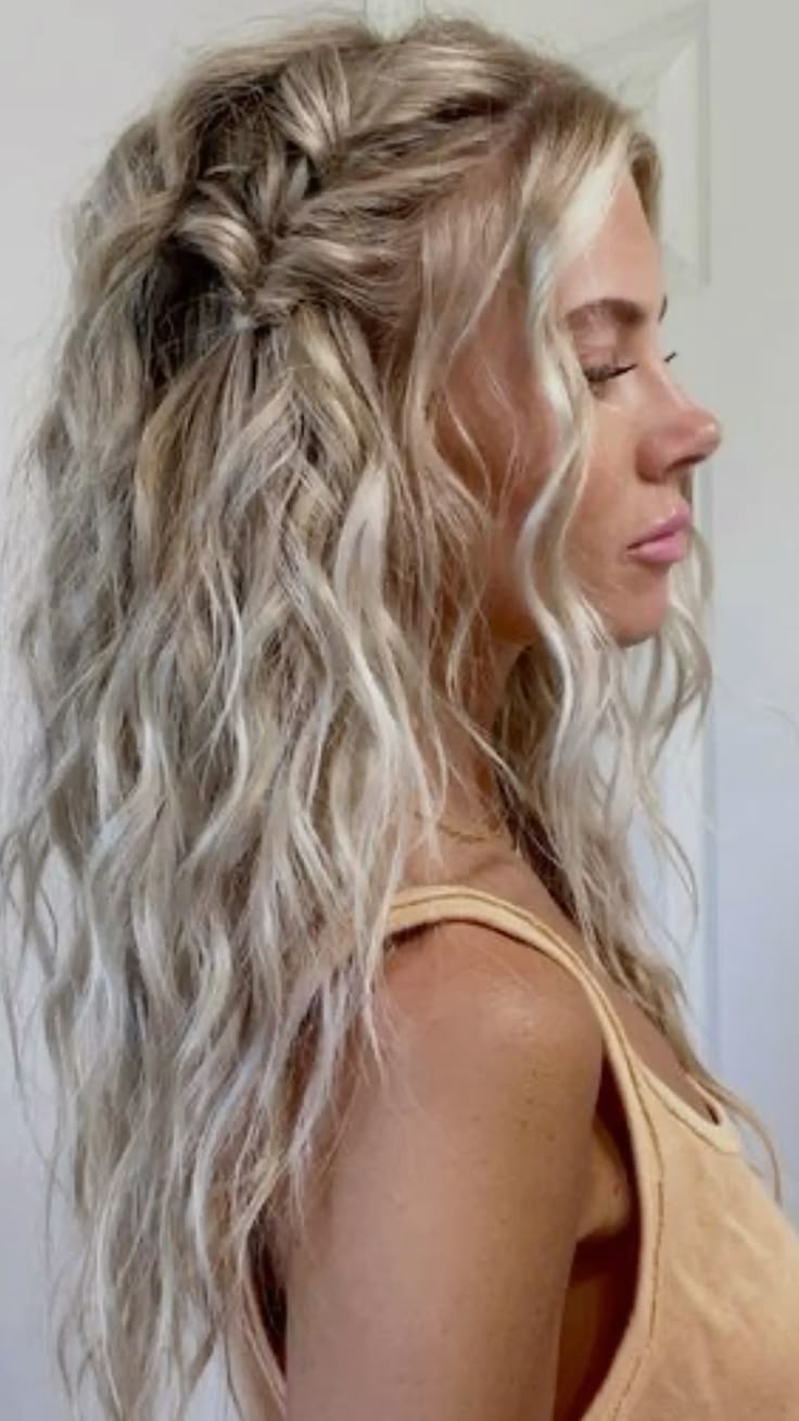 quick hairstyles wavy blonde hair
