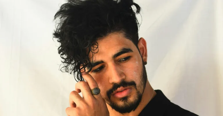 curly hairstyles men