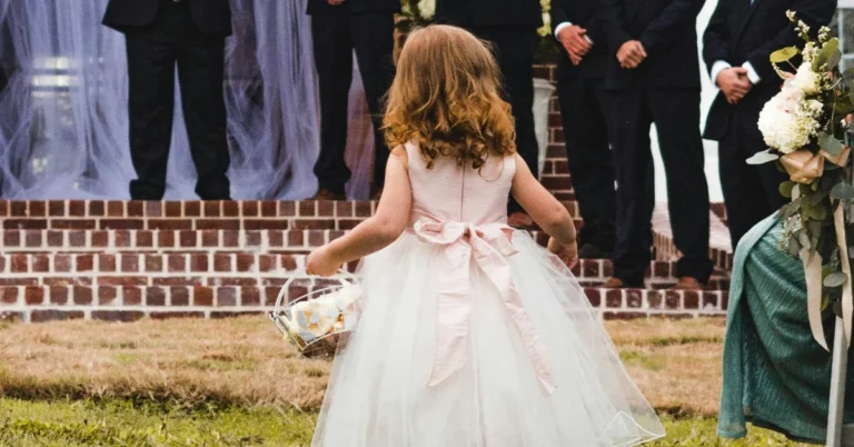 20+ Flower Girl Hairstyles - TOO CUTE You Have to See Them 88 flower girl hairstyles